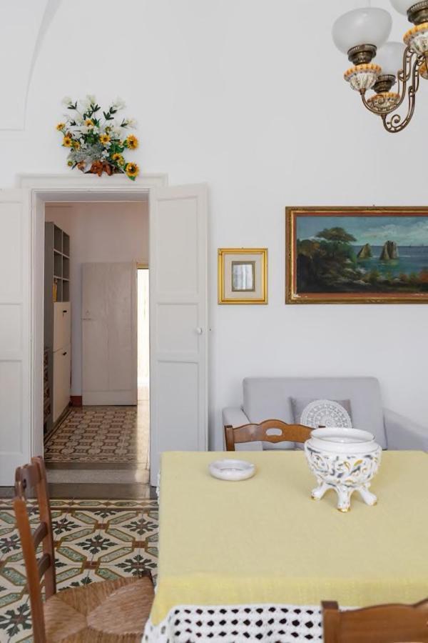La Torre Antica Dimora Apartment Giuggianello Exterior photo